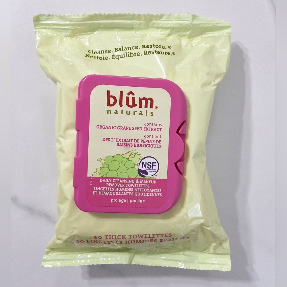 Blum Naturals Cleansing & Makeup Remover Wipes With Organic Grape Seed Extract